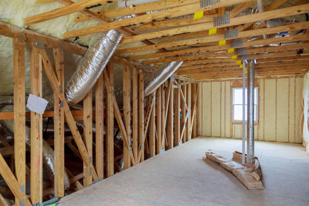 Best Geographic-Specific Insulation Services in Delavan, IL